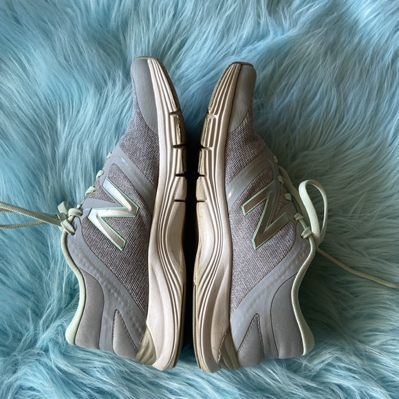 NEW BALANCE 711 SNEAKERS Size 8 Womans - Picture 5 of 10